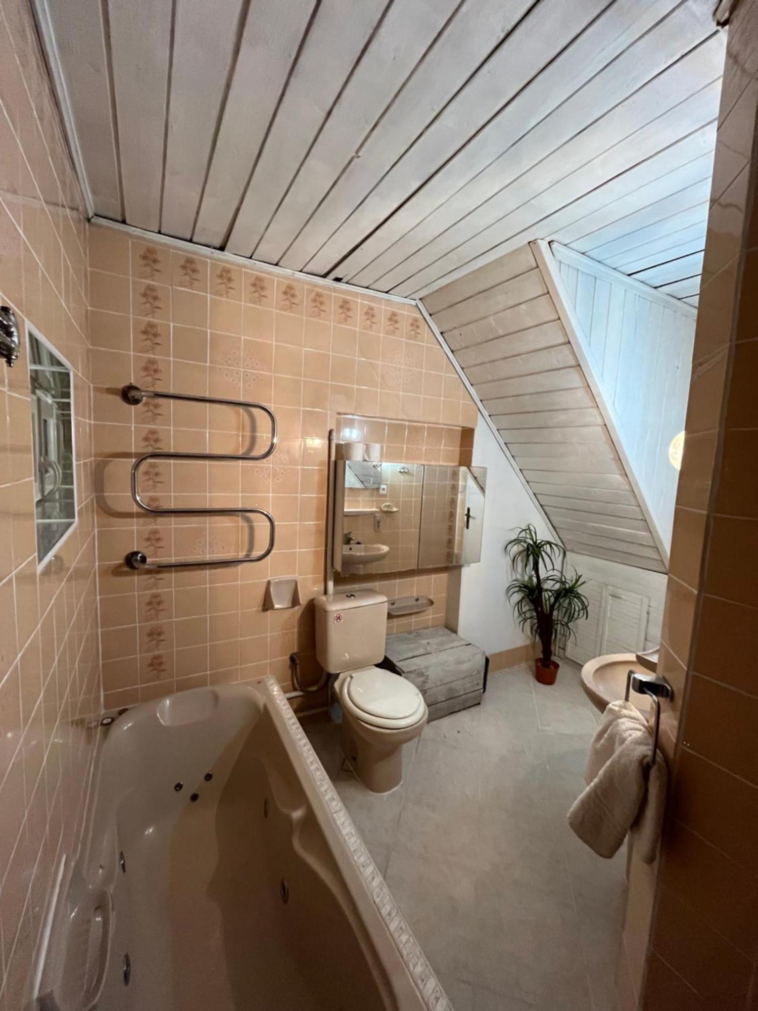 Mikulas Guest House ลิฟตอฟสกีมิคูลาช ภายนอก รูปภาพ